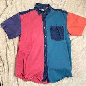 Teez Me Vintage Men’s Color Blocked Button Up